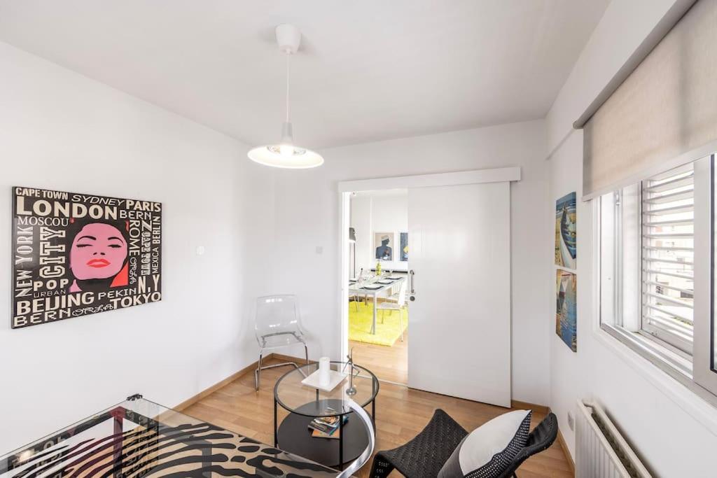Luxurious Bright & Stylish 2Br With Office In Nicosia Daire Dış mekan fotoğraf